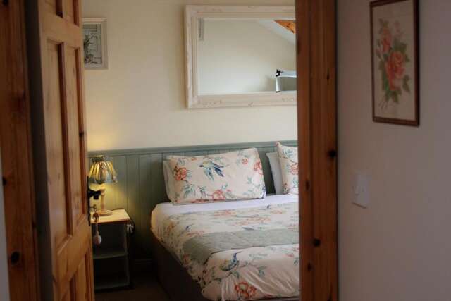 Отели типа «постель и завтрак» Clifden Bay Lodge Клифден-8